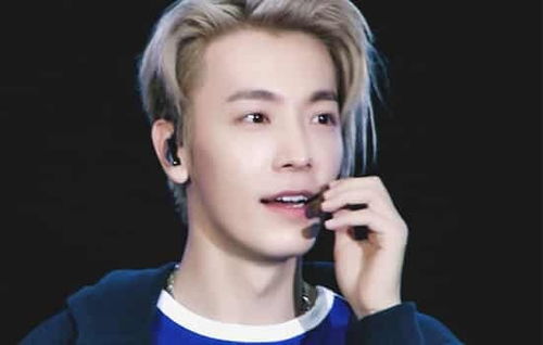 木北造型·青木灰男生發型 高級感十足，解鎖型格新風尚